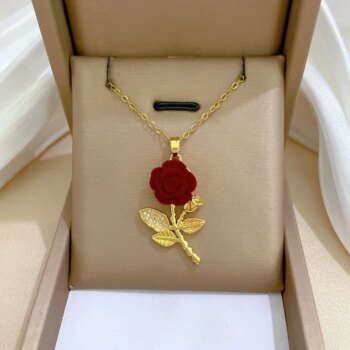 Fashion Red Rose Flower Pendant Necklace